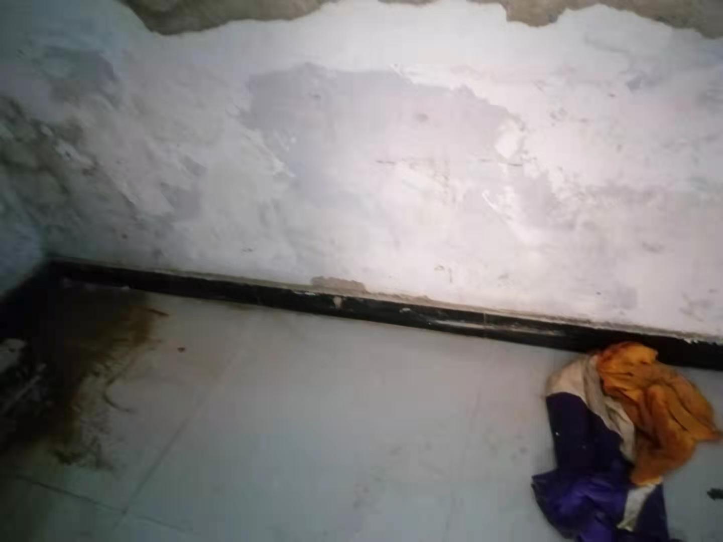 黄龙家里漏水了怎么办？
